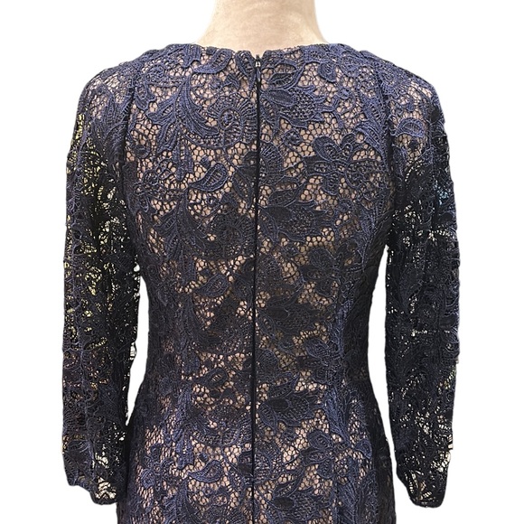 Monique Lhuillier Navy Blue Lace Crochet Overlay Peplum Hem Mini Dress - 6 - Picture 9 of 15